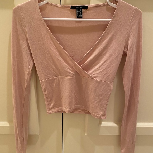 Light pink v-neck long sleeve from Forever 21 - Picture 3 of 4
